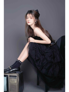 看了会滴水的段子漫画